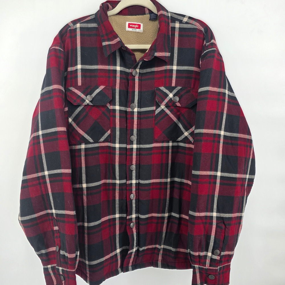 Wrangler Men's Plaid Flannel Sherpa Lined Button Up Shirt Jacket Red Black Cream
